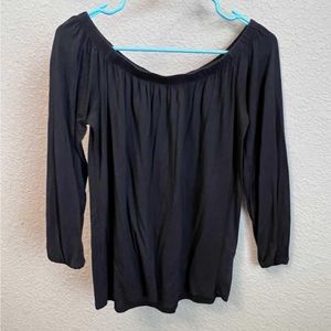 Hollister juniors size medium off the shoulder black top